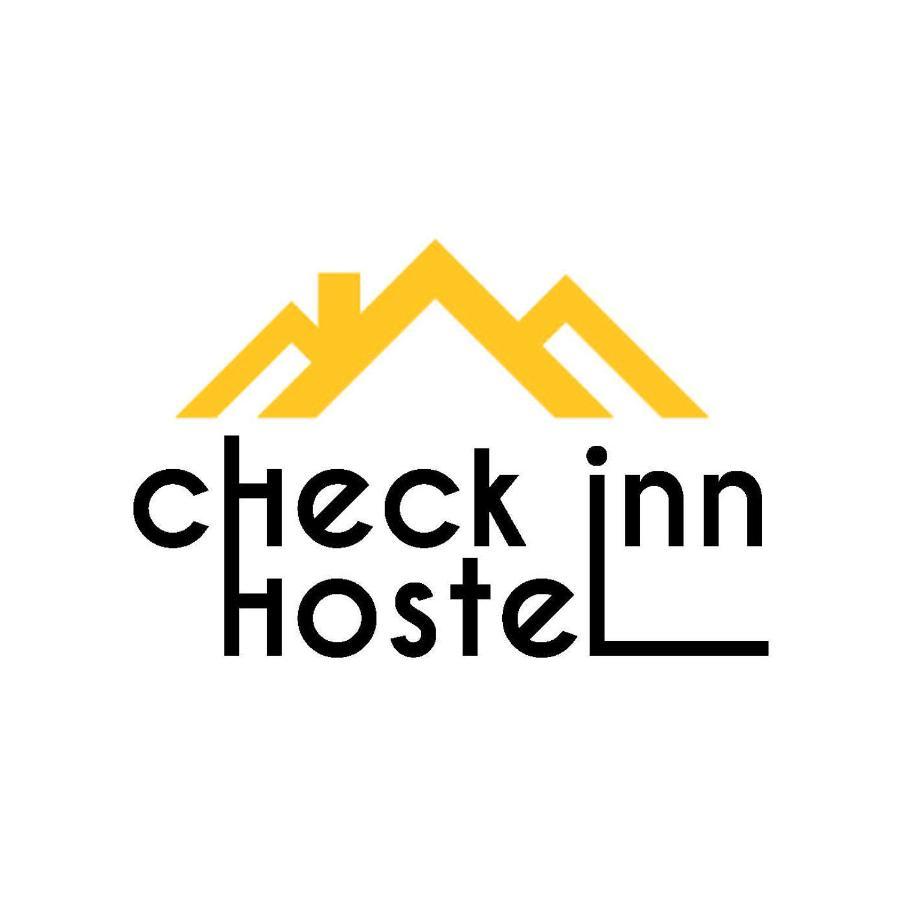 Check Inn Hostel Almaty Eksteriør billede
